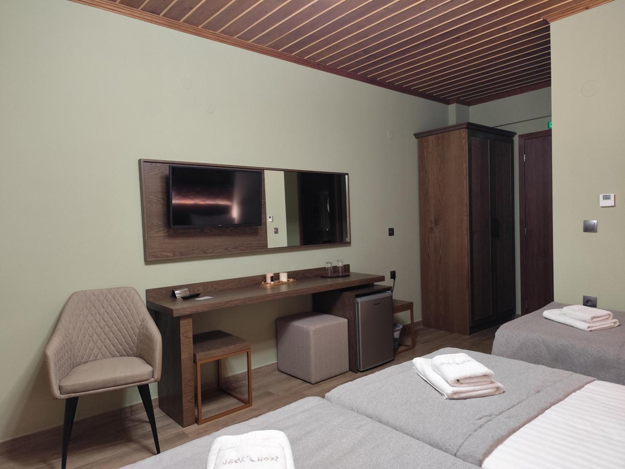 Ζέον Ύδωρ Hotel ออร์มา ภายนอก รูปภาพ